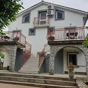  Apartment Pejo